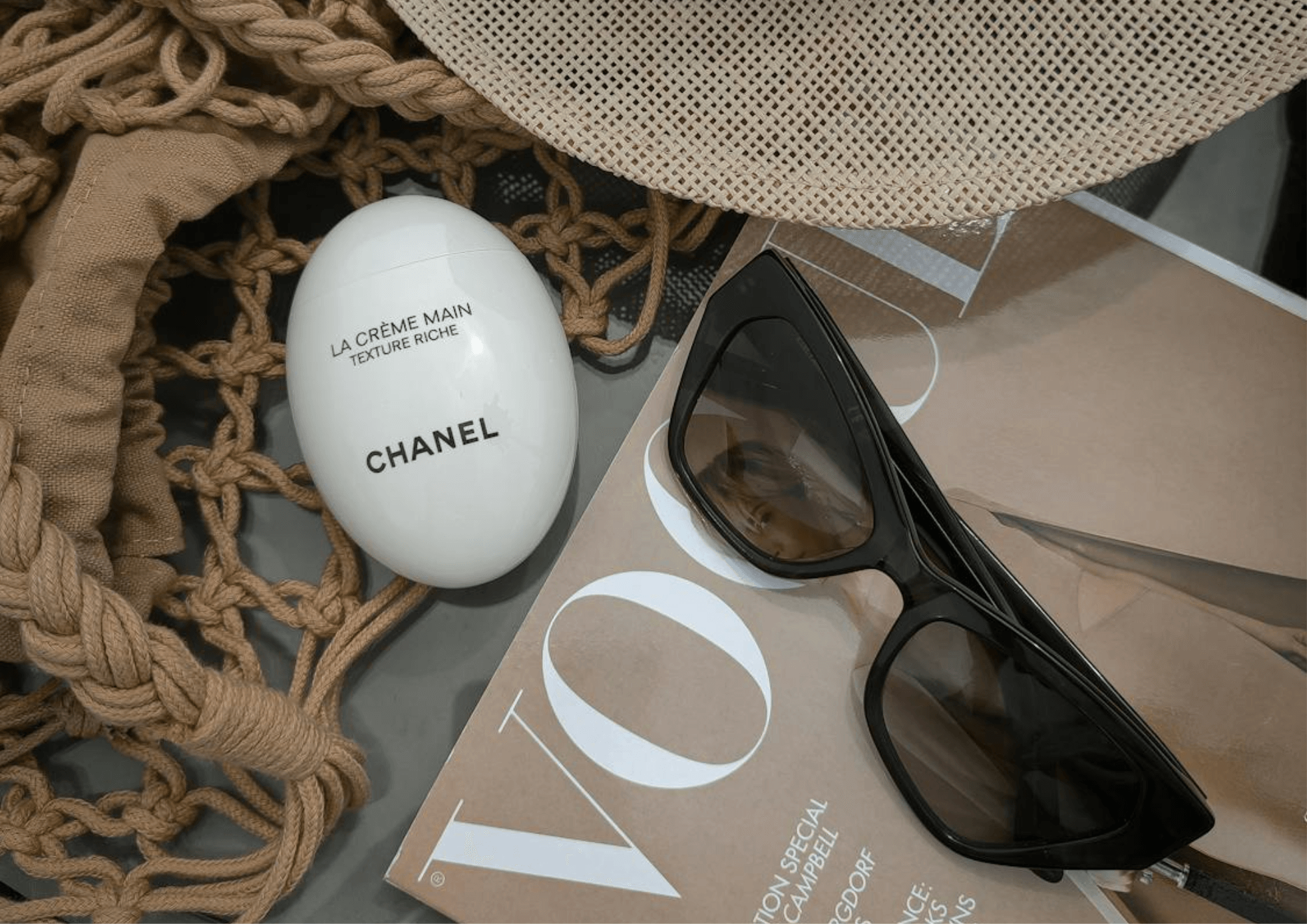 Old money moodboard Vogue a Chanel